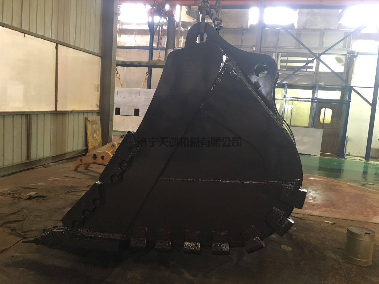 沃尔沃700挖掘机挖斗 4.0m³重载岩石型挖斗